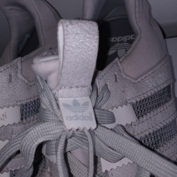 Adidas - Picture 6 of 6